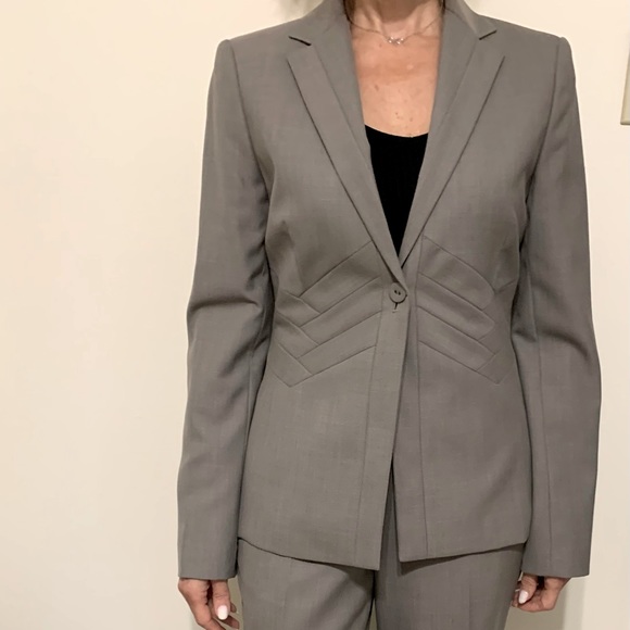 NWOT Calvin Klein Pant Suit - Picture 4 of 5